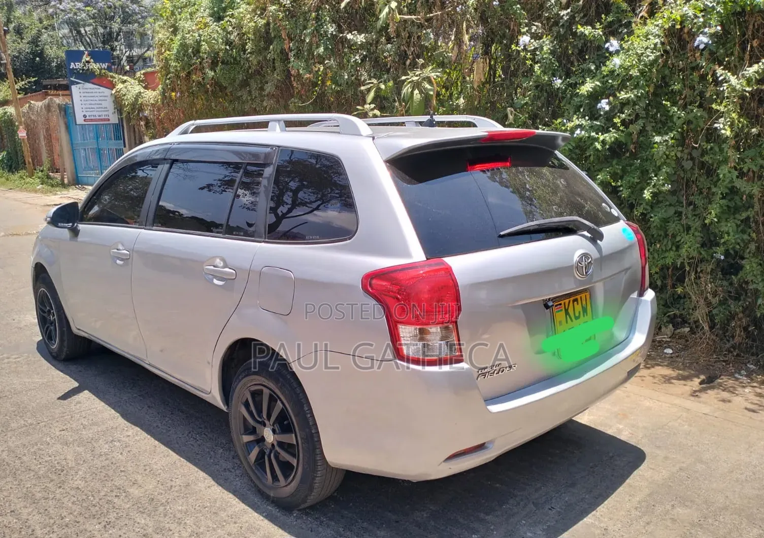 Toyota Corolla Fielder 2013 Silver