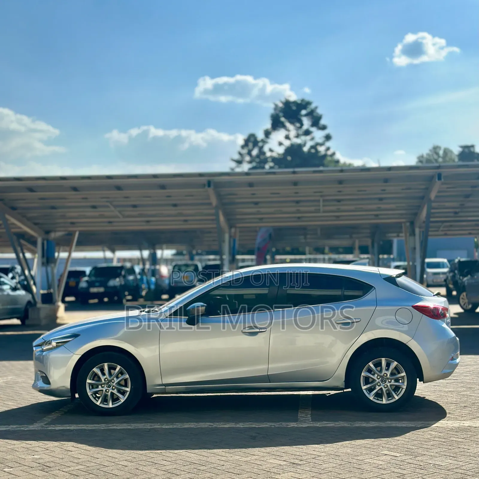 Mazda Axela 2017 Silver