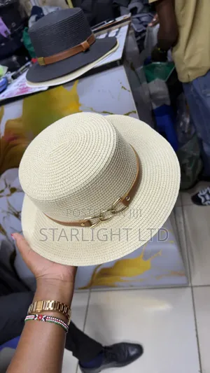 Minimalist Wide Brim Straw Fedora