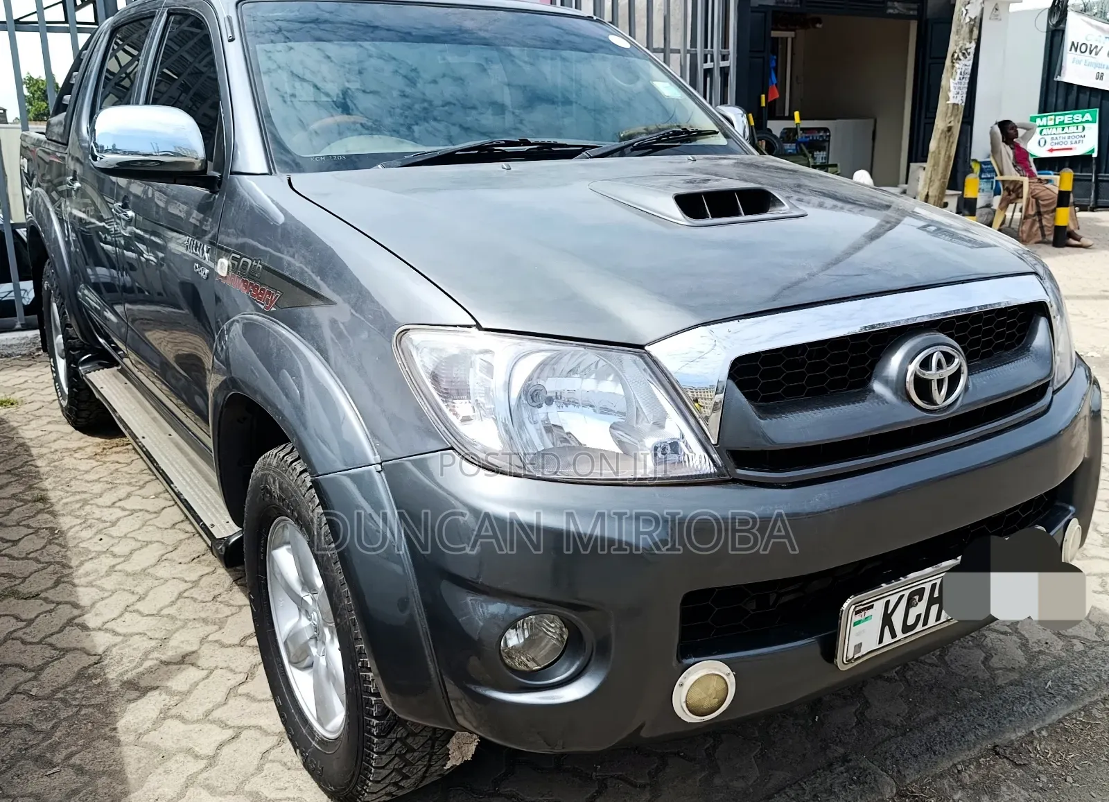 Toyota Hilux 2009 Gray