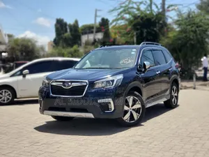 Subaru Forester Premium AWD 2019 Blue