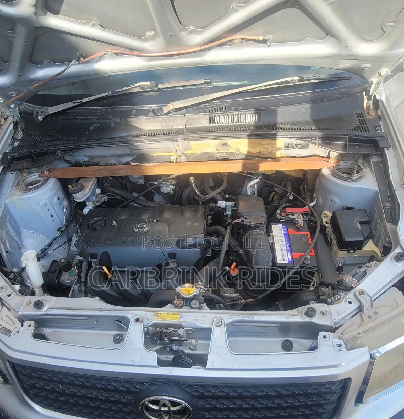Toyota Succeed 2011 Silver