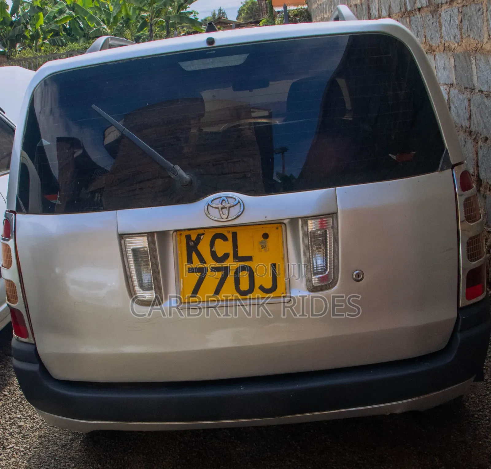 Toyota Succeed 2011 Silver