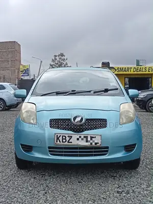 Toyota Vitz 2007 Blue