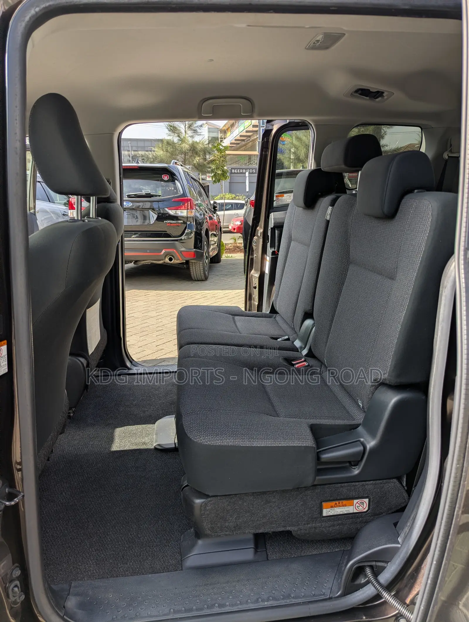 Toyota Sienta 2019