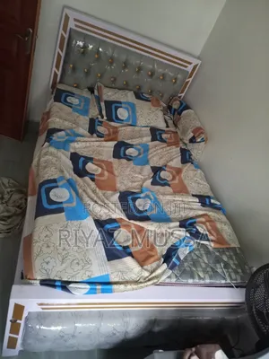 Bed 4 by 6