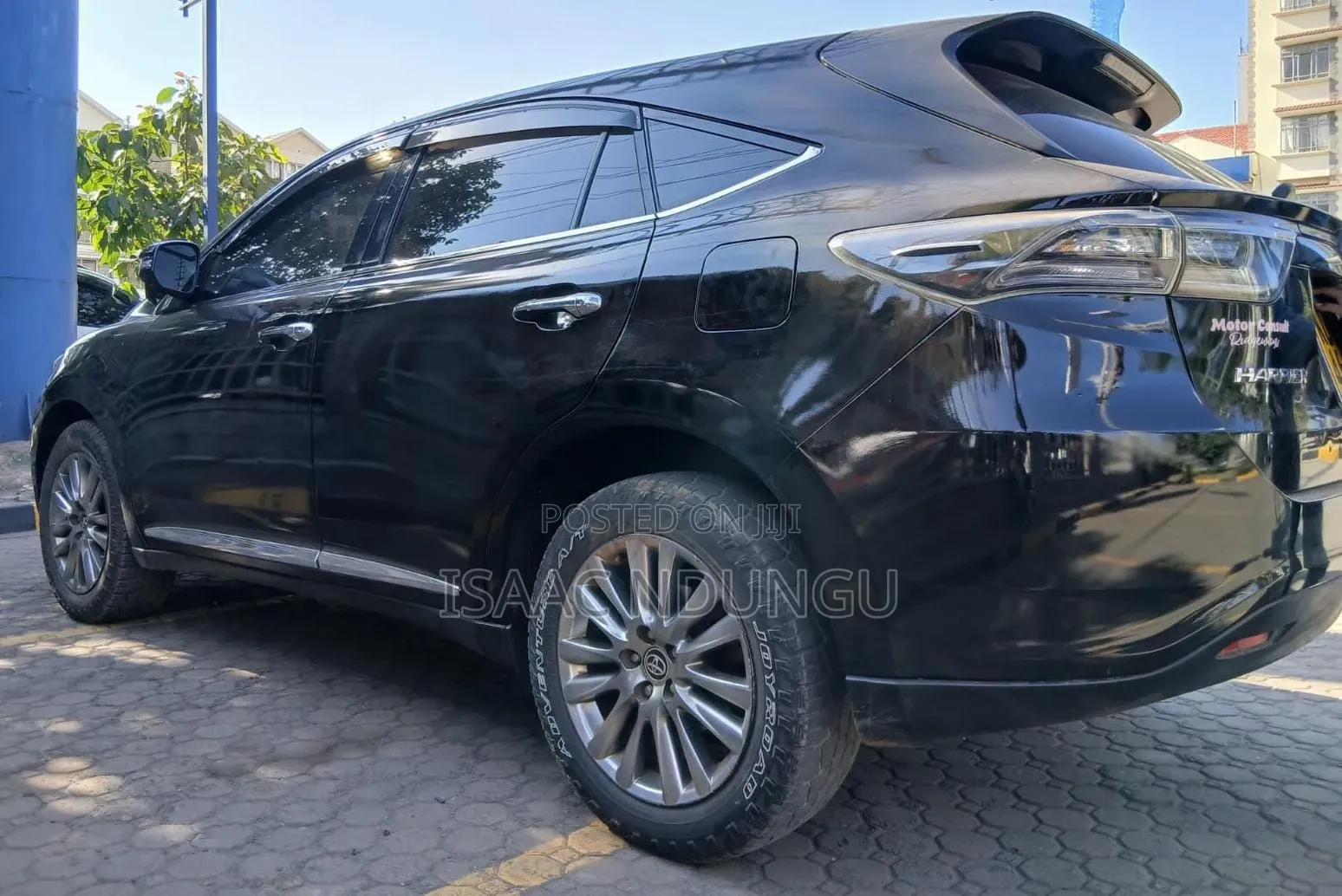 Toyota Harrier 2.0 2015 Black