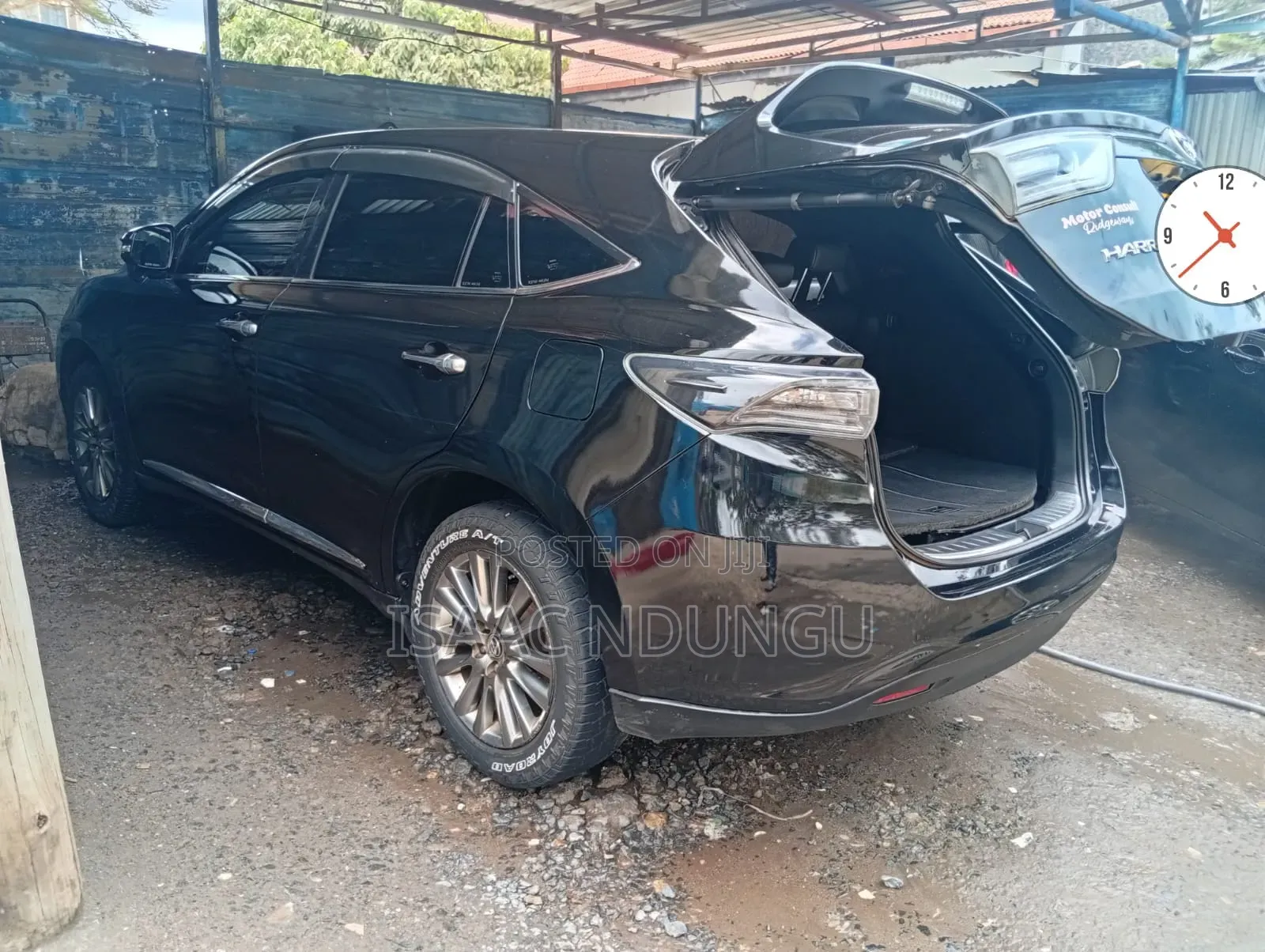 Toyota Harrier 2.0 2015 Black
