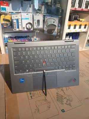Laptop Lenovo ThinkPad X1 Yoga 32GB Intel Core i7 SSD 512GB
