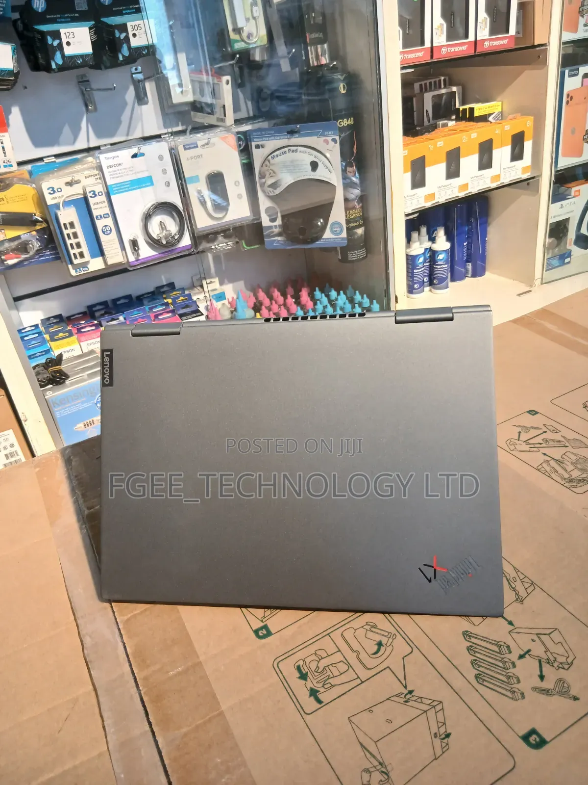Laptop Lenovo ThinkPad X1 Yoga 32GB Intel Core i7 SSD 512GB