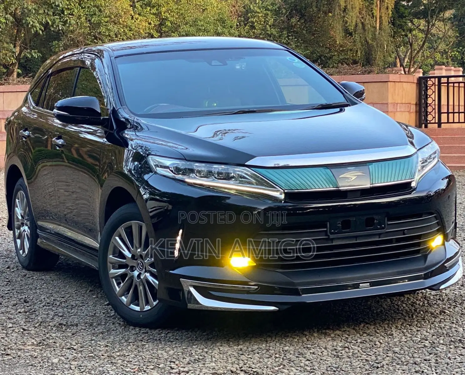 Toyota Harrier 2.0 2020