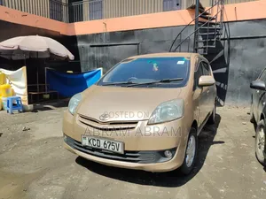 Toyota Passo Sette 2010 Beige