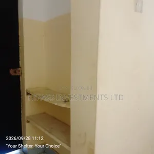 1bdrm Bedsitter in Furniture Rama, Majengo for rent