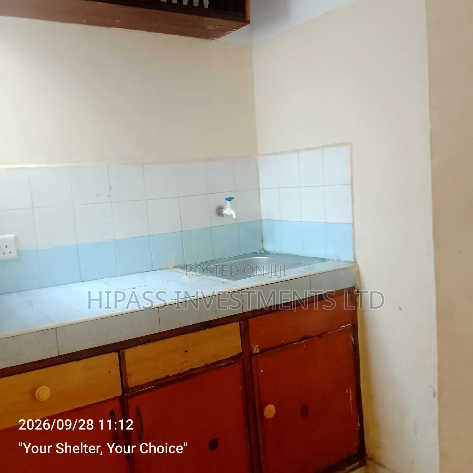 1bdrm Bedsitter in Furniture Rama, Majengo for rent