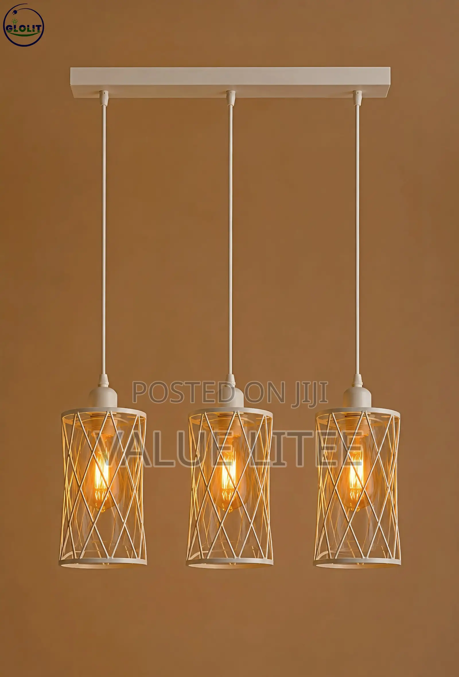 3 Pendant Chandelier for Dining and Breakfast Table