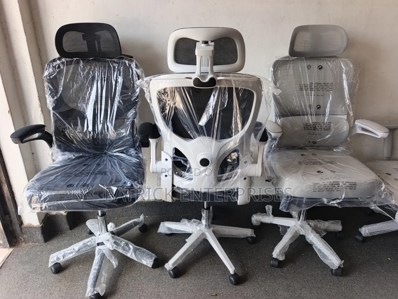 Ergonomic Mesh Office Chairs With Adjustable Headrests, Arms