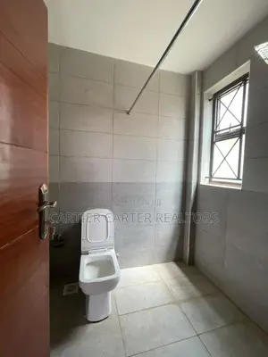 5bdrm Townhouse / Terrace in Syokimau, Gateway Mall Area for rent