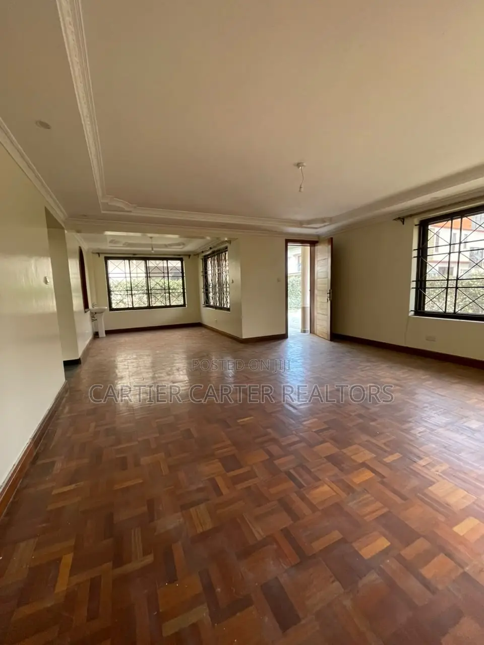 5bdrm Townhouse / Terrace in Syokimau, Gateway Mall Area for rent