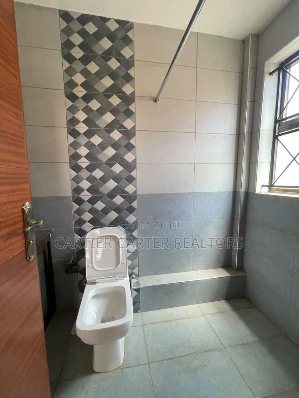 5bdrm Townhouse / Terrace in Syokimau, Gateway Mall Area for rent