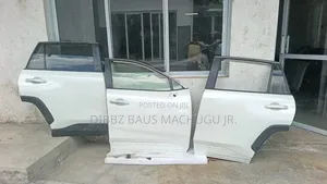 Toyota Rav 4 Doors 2020