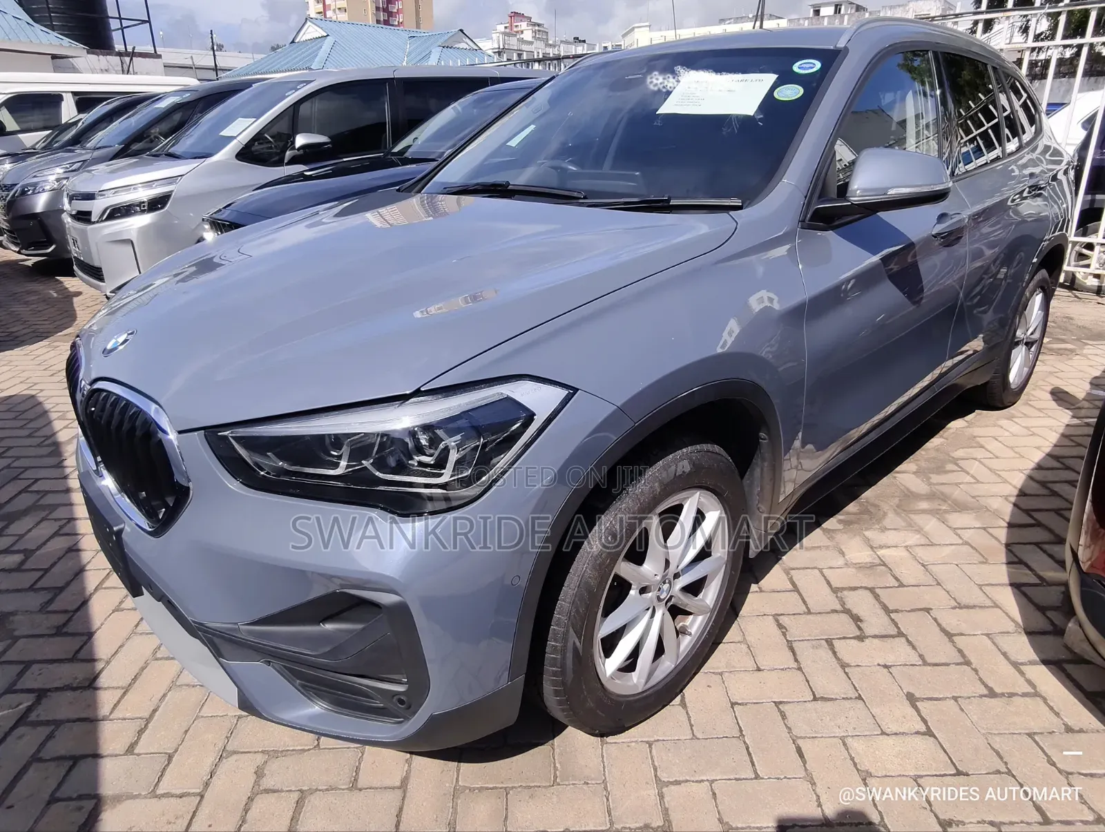 BMW X1 xDrive28i AWD 2020 Gray