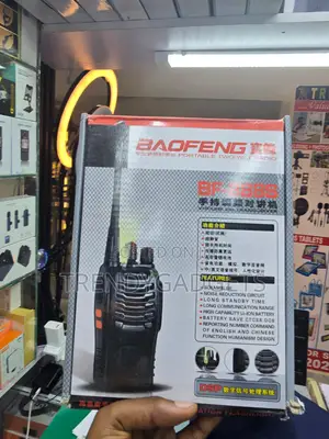 Baofeng BF-888S Portable Walkie Talkie 3-5km Range 16 Channels