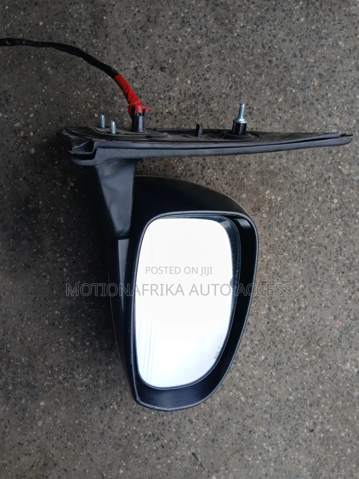 Passo 2013 Sidemirror