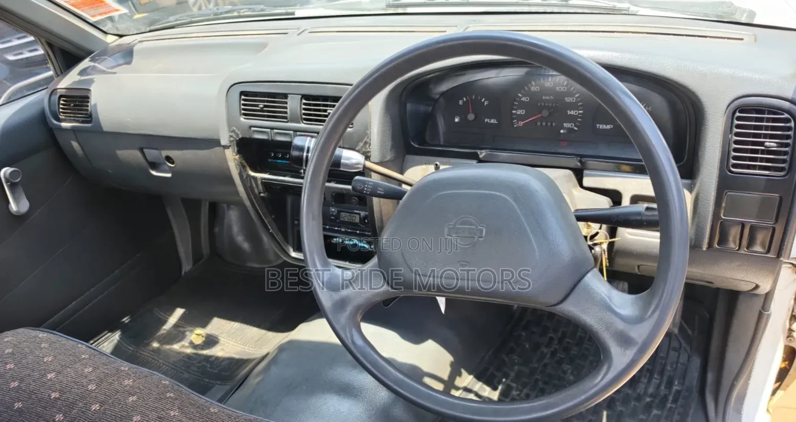 Nissan Pick-Up 2019 White
