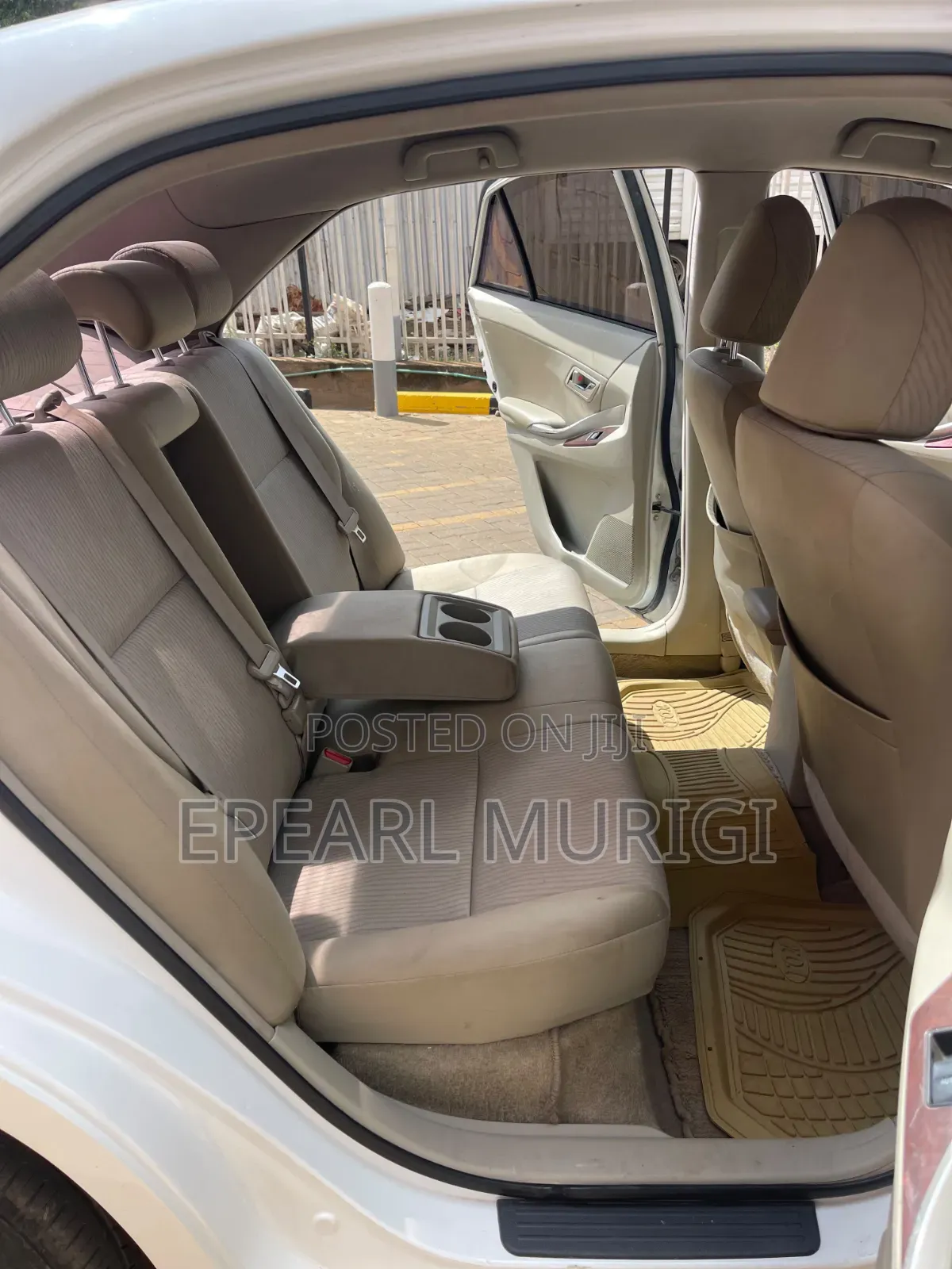 Toyota Premio 1.5 FWD 2014 White