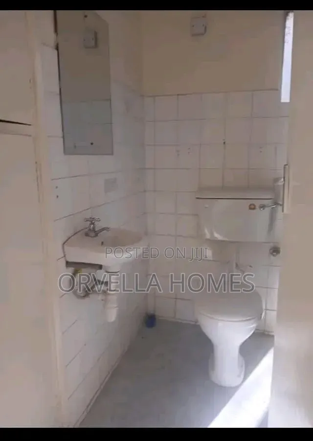 3bdrm Block of Flats in Kilimani, Hurlingham for rent