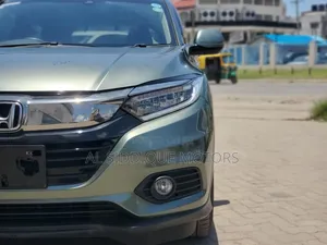 Honda Vezel 1.5 2WD 2019 Gray