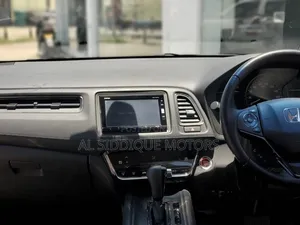 Honda Vezel 1.5 2WD 2019 Gray