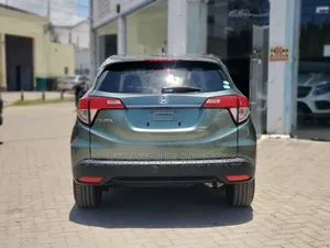 Honda Vezel 1.5 2WD 2019 Gray