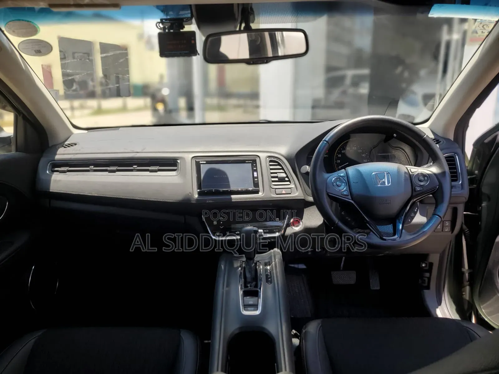 Honda Vezel 1.5 2WD 2019 Gray
