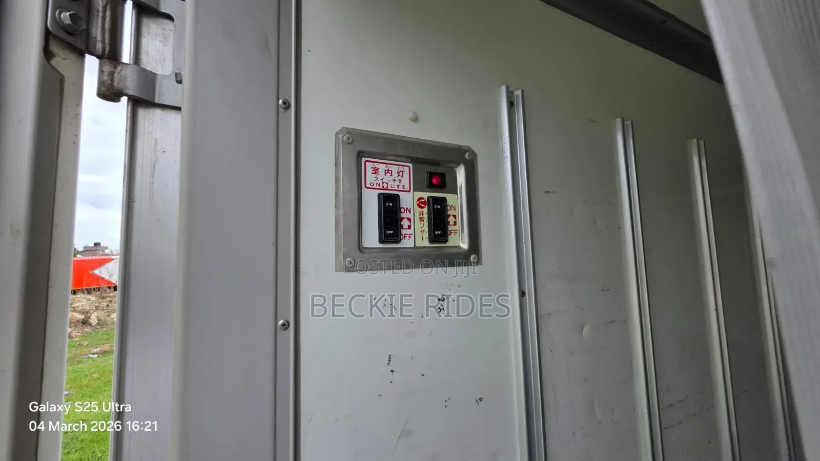 Toyota Dyna Refrigerator Truck 2017 White