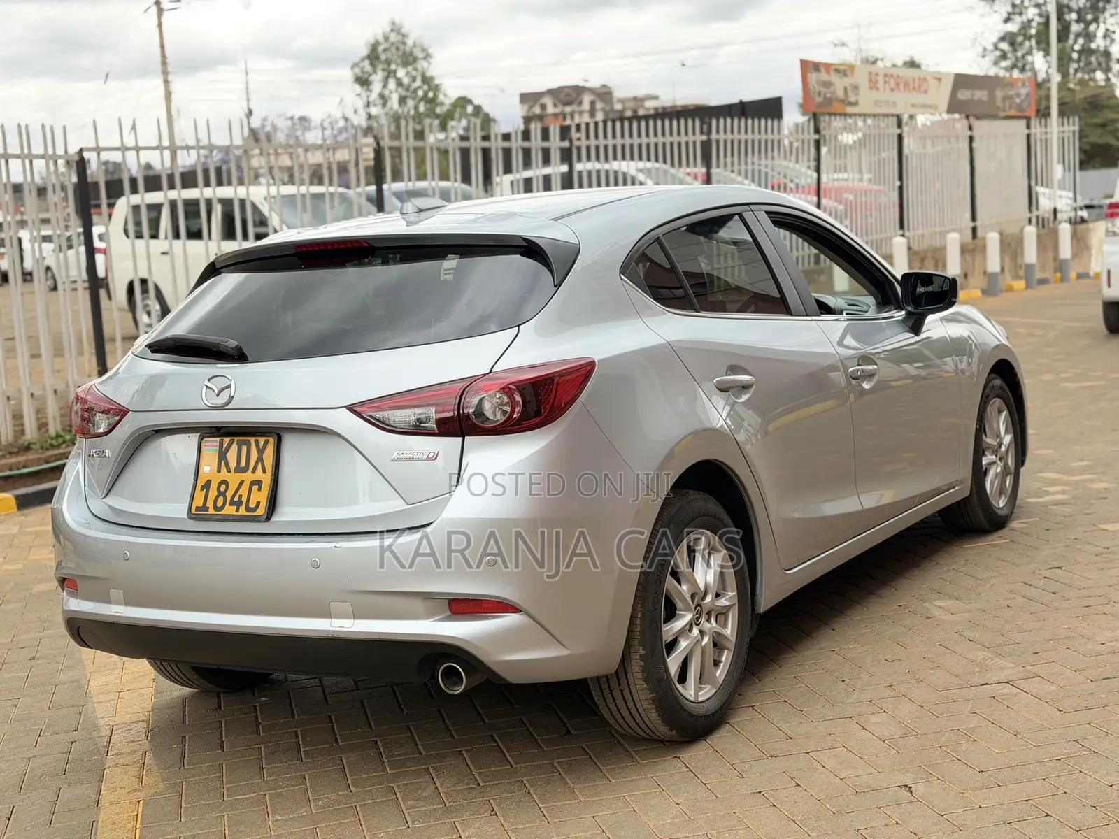 Mazda Axela 2018 Silver