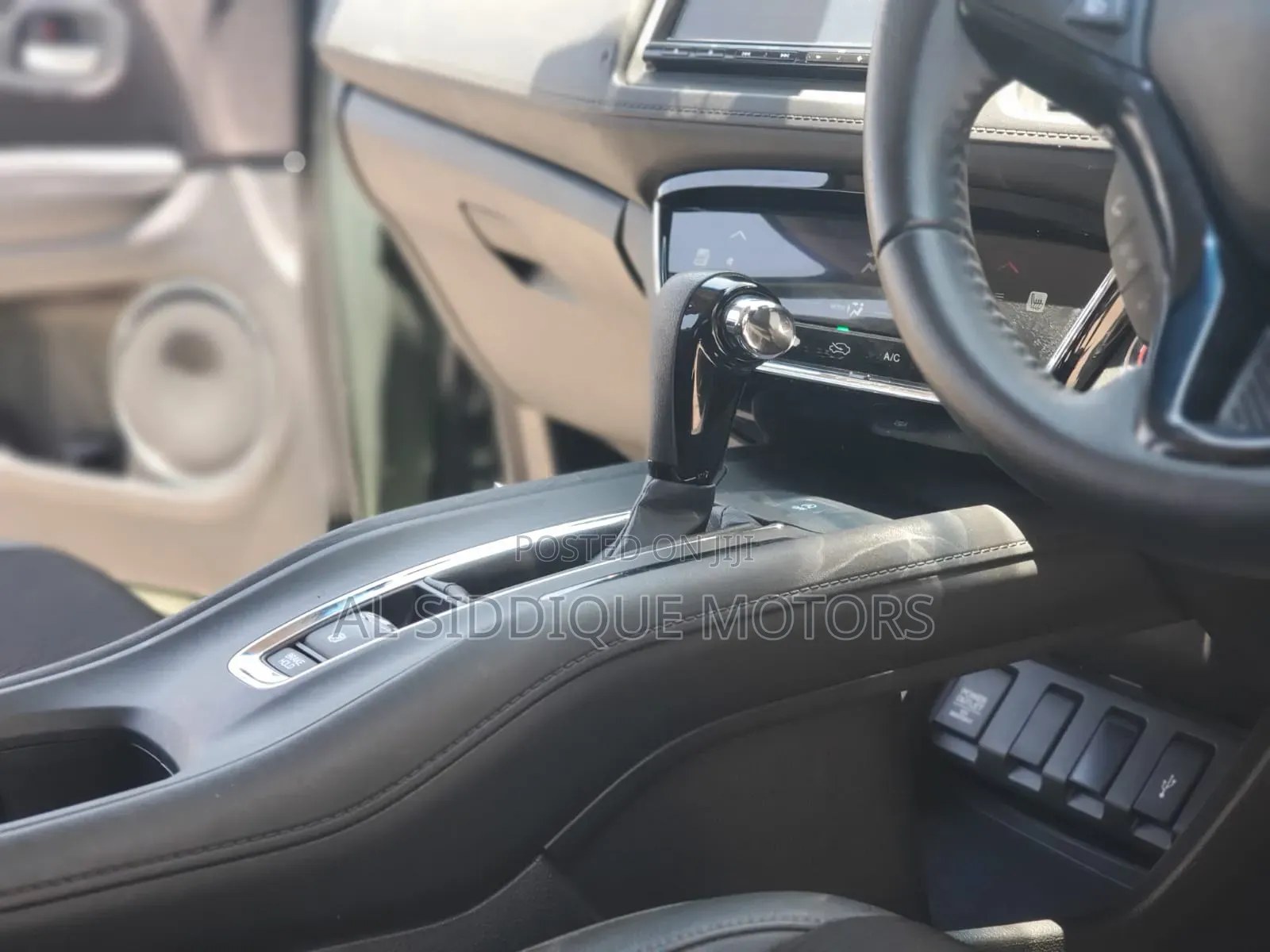 Honda Vezel 1.5 2WD 2019 Gray