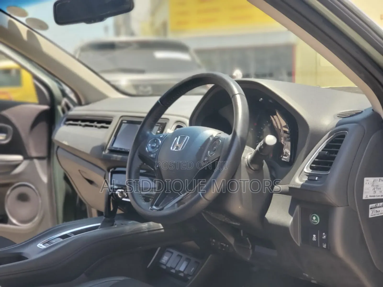 Honda Vezel 1.5 2WD 2019 Gray