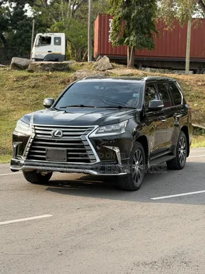 Lexus LX 2015 Black