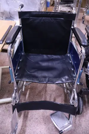 Standard Wheelchair - Leather