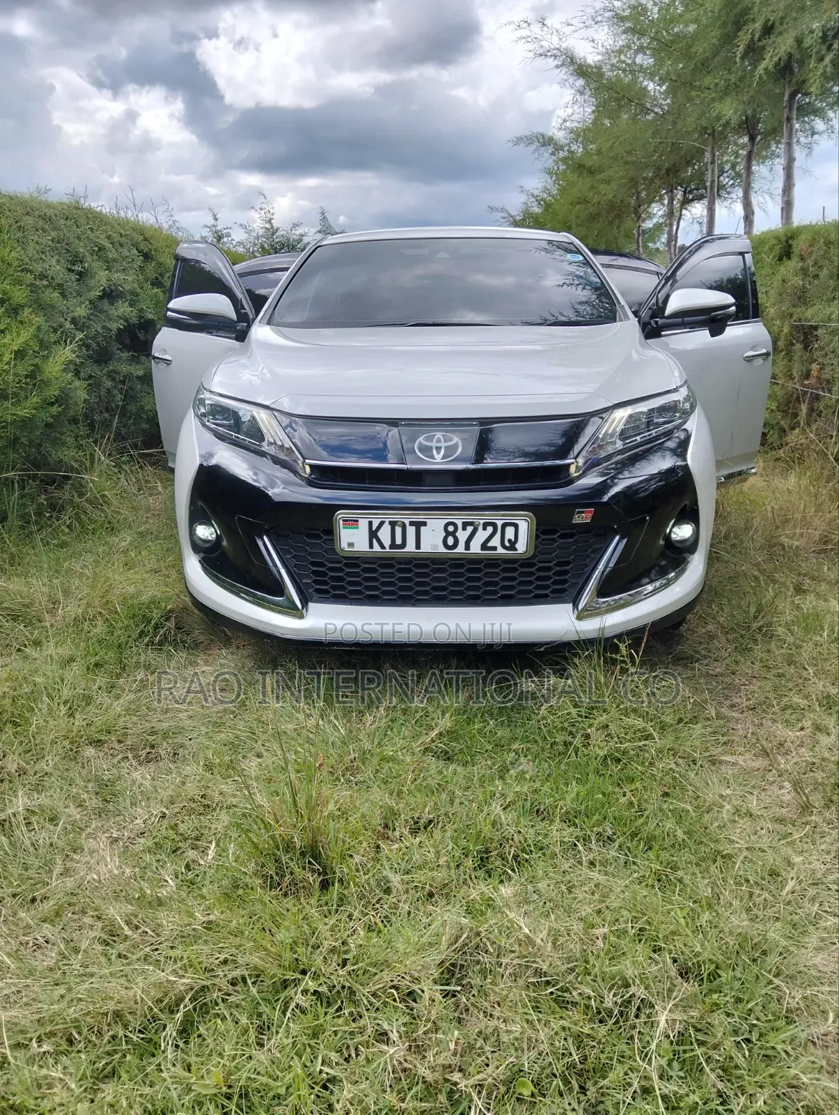Toyota Harrier 2.0 2018 Pearl