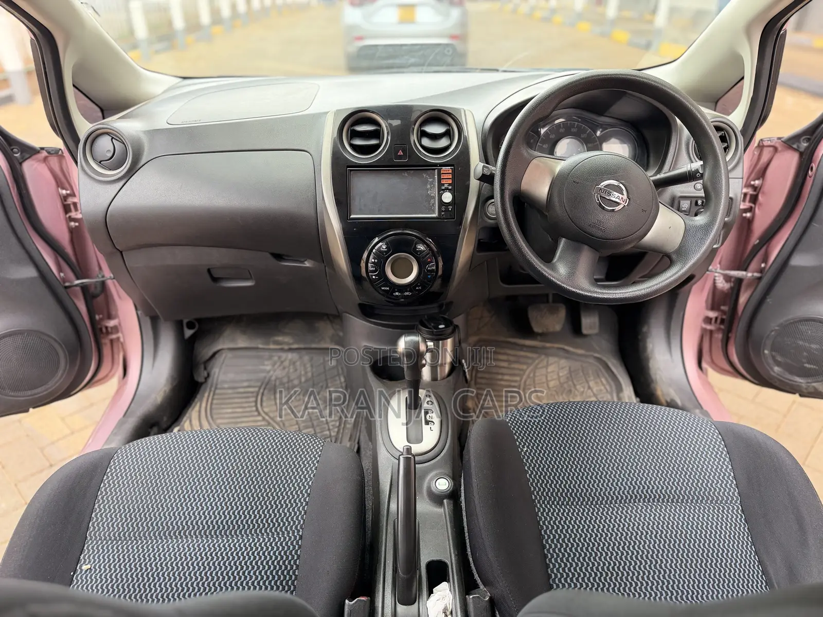 Nissan Note 2014 Pink