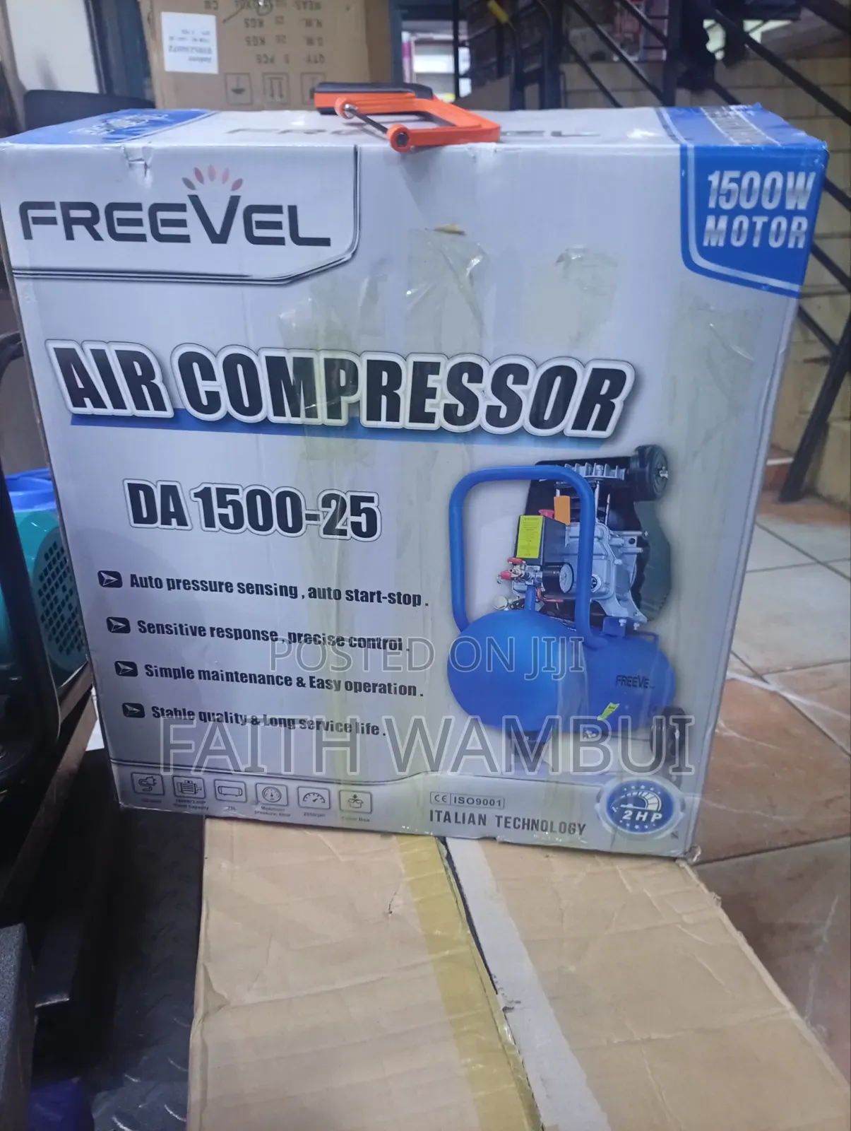 Auto Pressure Sensing Freevel Air Compressor Machine 25 Litres