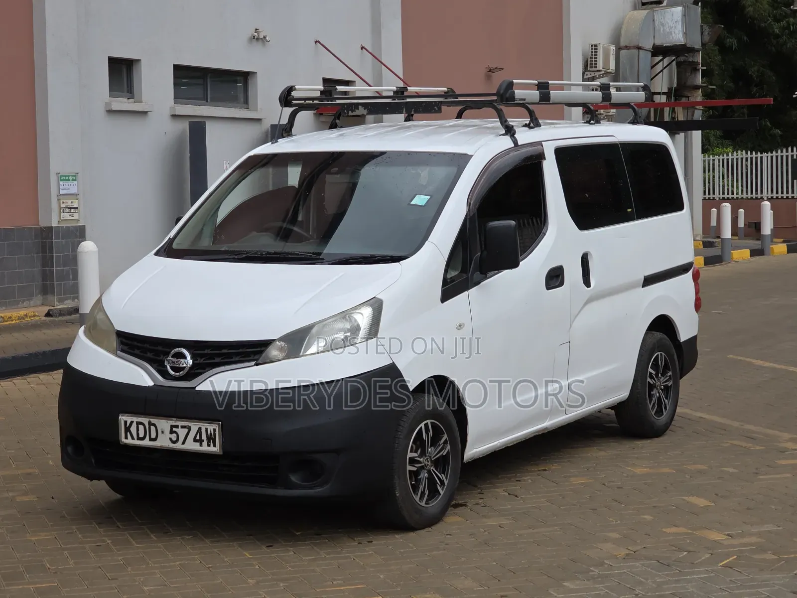 Nissan NV200 2014