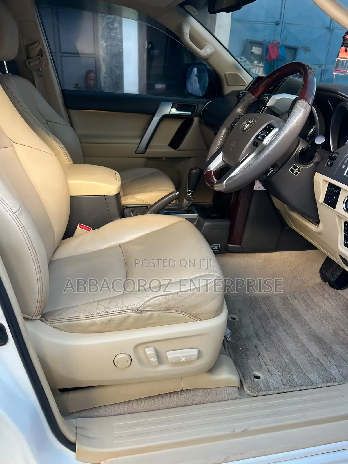 Toyota Land Cruiser Prado 2017 White