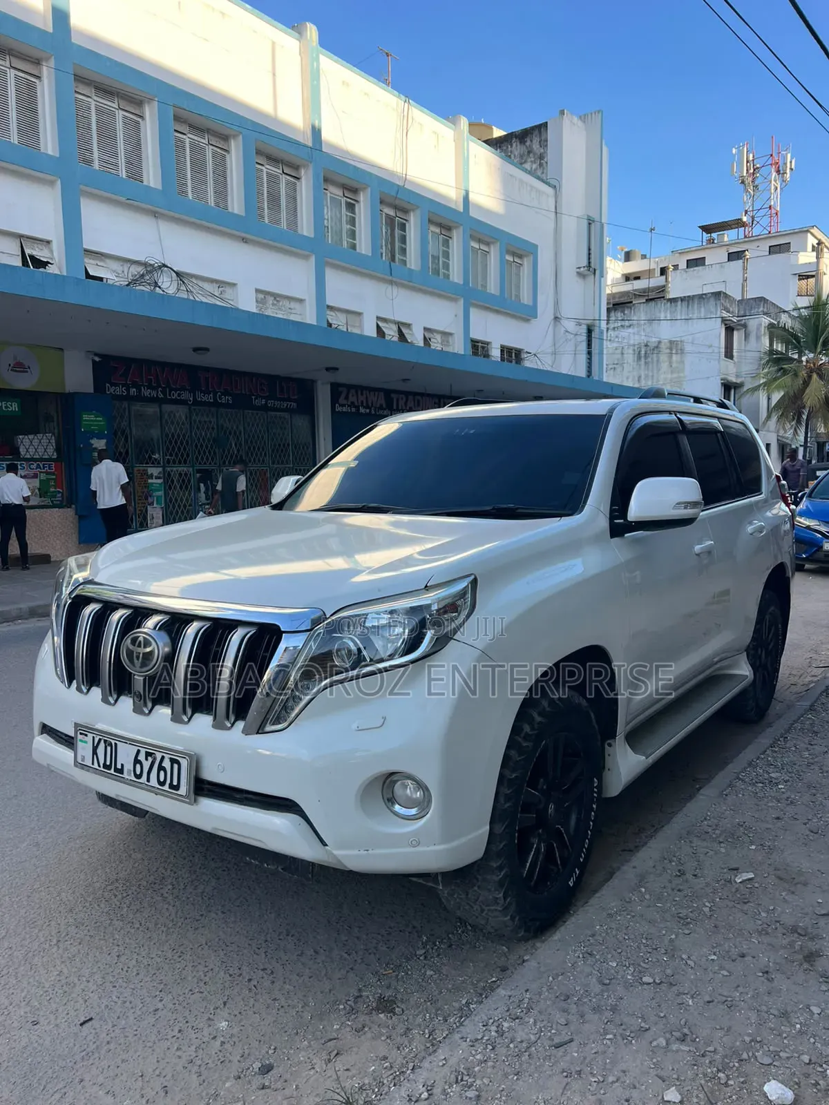 Toyota Land Cruiser Prado 2017 White