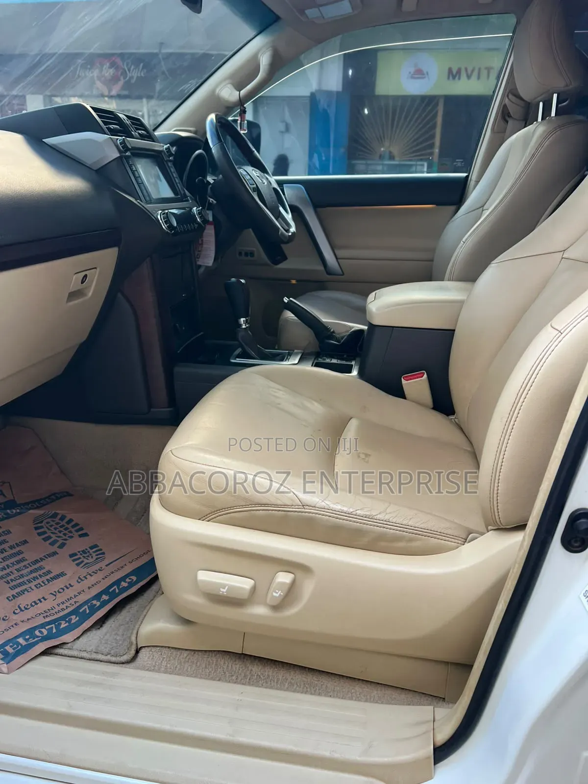 Toyota Land Cruiser Prado 2017 White