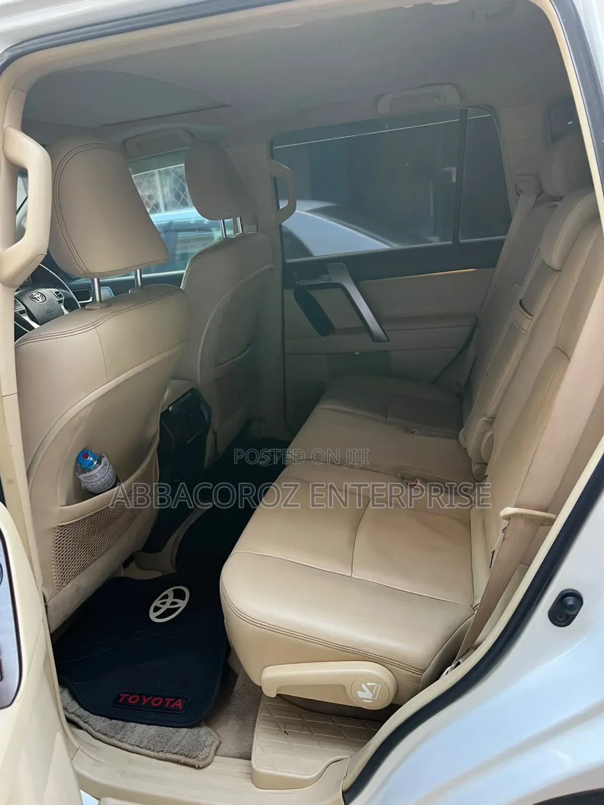 Toyota Land Cruiser Prado 2017 White