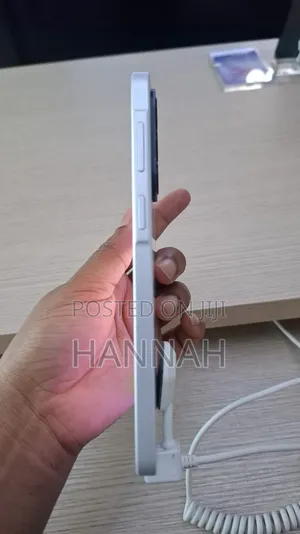 New Samsung Galaxy A37 256 GB Silver