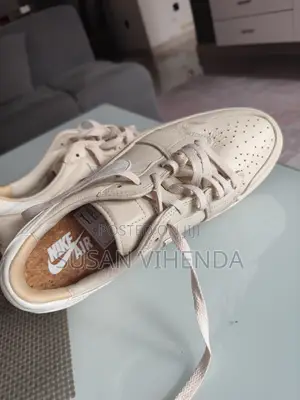 Sports Shoes
